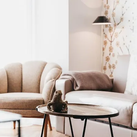 Grazios Luxusapartments Mit Dachterrasse Oder Garten, Kostenlose Parkplatze, E-tankstelle Apartahotel 2*
