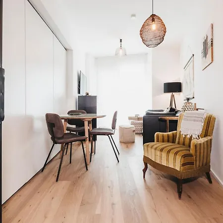 Grazios Luxusapartments Mit Dachterrasse Oder Garten, Kostenlose Parkplatze, E-tankstelle Apartahotel Graz