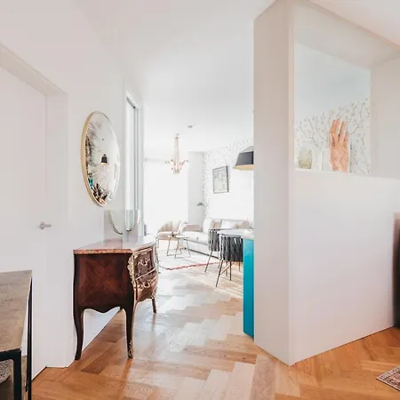 Grazios Luxusapartments Mit Dachterrasse Oder Garten, Kostenlose Parkplatze, E-tankstelle Apartahotel 2*