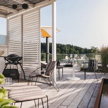 Graziös Luxusapartments Mit Dachterrasse Oder Garten, Kostenlose Parkplätze, E-tankstelle 2*