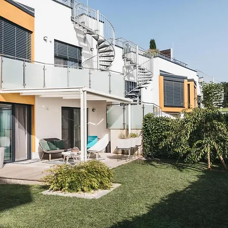 Grazios Luxusapartments Mit Dachterrasse Oder Garten, Kostenlose Parkplatze, E-tankstelle Apart Otel Graz
