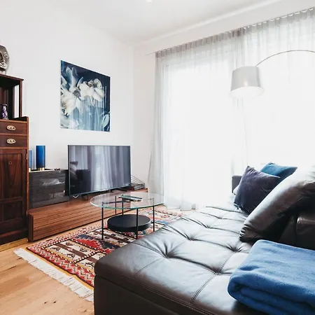 Aparthotel Graziös Luxusapartments Mit Dachterrasse Oder Garten, Kostenlose Parkplätze, E-tankstelle 2*